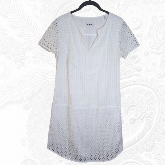 Three Dots White Eyelet Short Sleeve Shift Dress Size Small - Picture 1 of 3